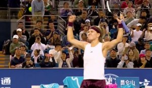 Pékin - Muchova sort Osaka au terme d'une belle bataille