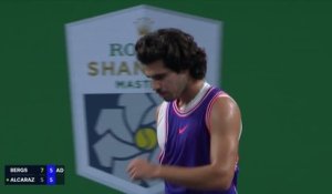 Shanghai - Alcaraz battu par Bergs au 3e tour