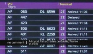 Vol Air France 447, l'attente des familles à l'aéroport.