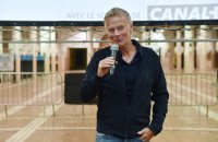 Franck Dubosc : Rumba Therapy ne doit "absolument pas" sentir le Covid