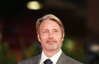 Les Animaux Fantastiques : Mads Mikkelsen remplace Johnny Depp en Grindelwald