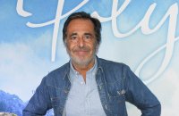 Elsa Zylberstein et François-Xavier Demaison face à la caméra de Nicolas Vanier
