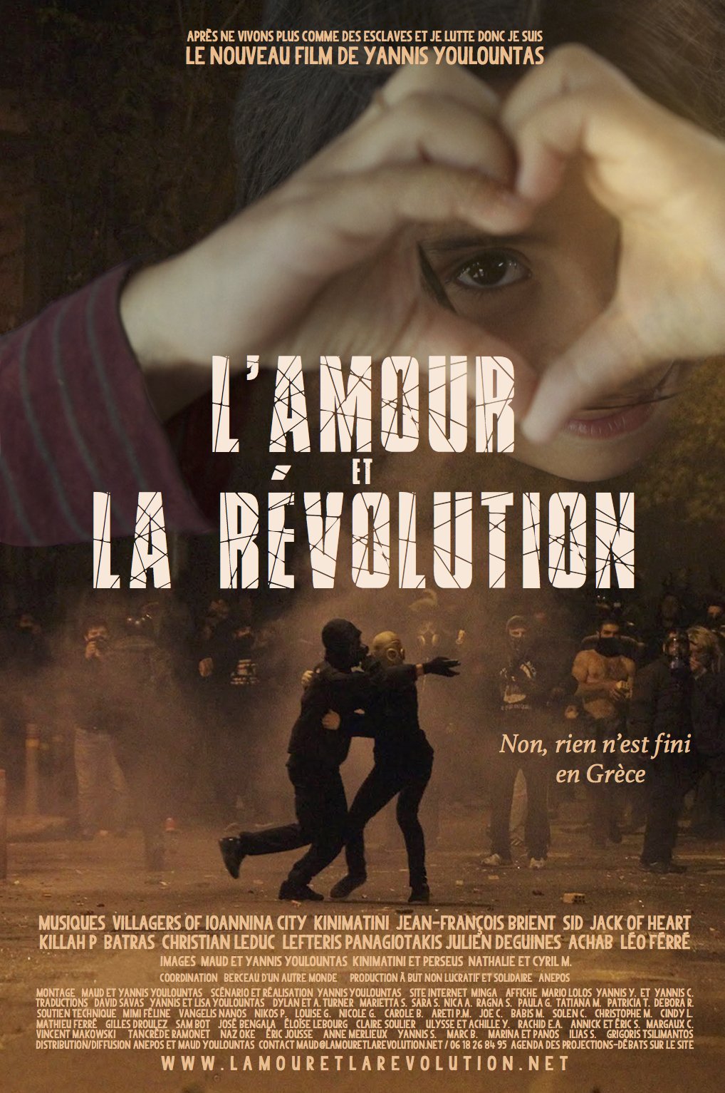 L'Amour et la révolution : Affiche