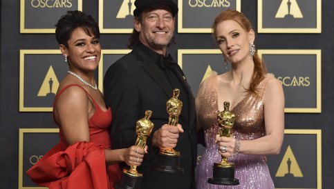 Oscars 2022 : coup de sang de Will Smith, CODA triomphe