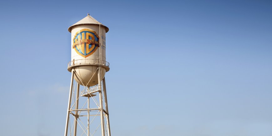 La tour des studios Warner Bros. à Los Angeles photographiée le 4 octobre 2012.