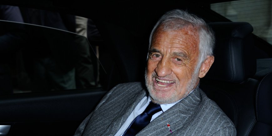 Jean-Paul Belmondo au prix littéraire du Quai des Orfèvres à Paris, le 15 novembre 2016.