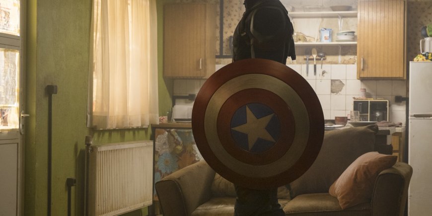 Chris Evans dans [ITALIC]Captain America : Civil War[/ITALIC]