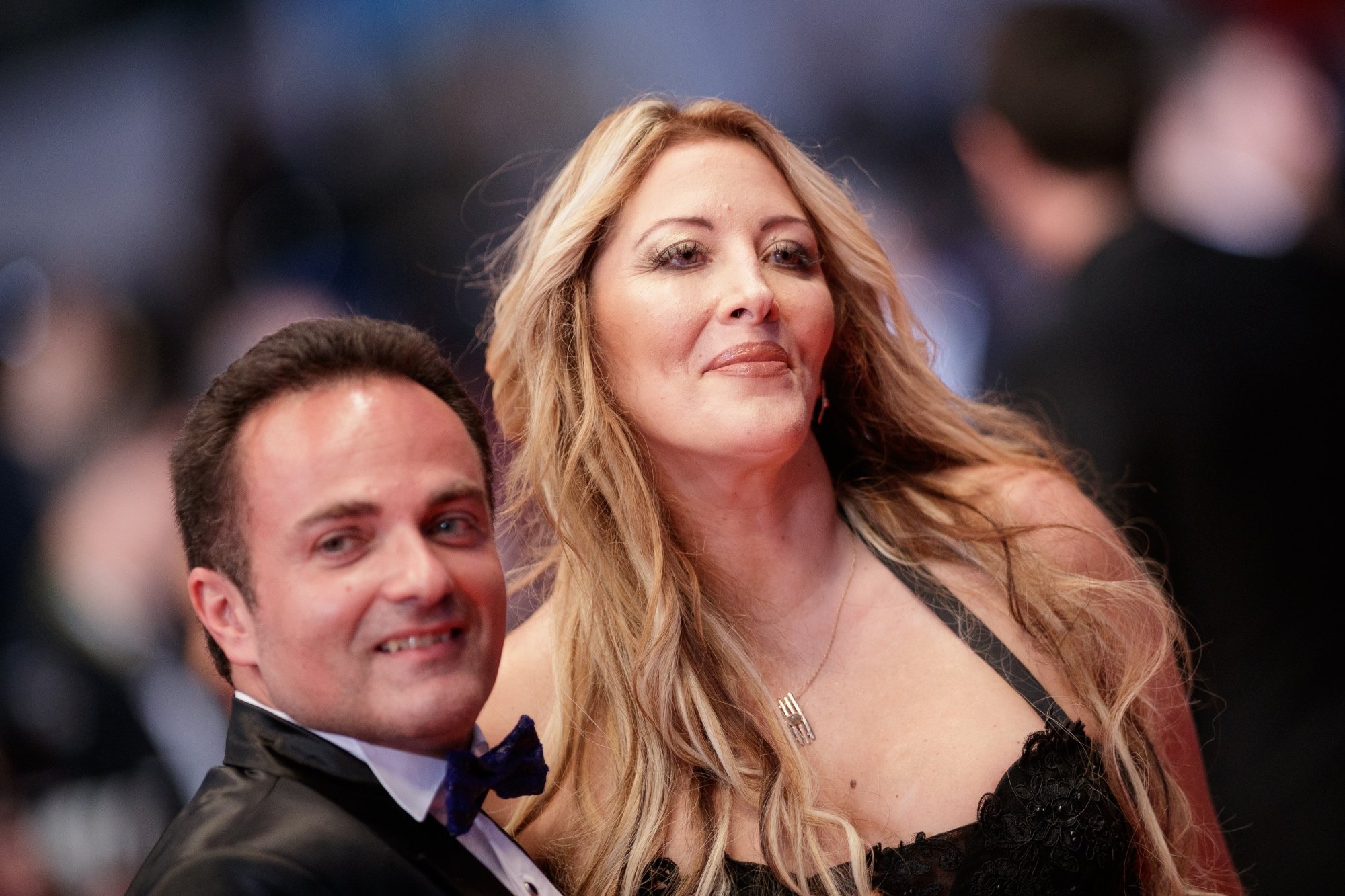 Loana et un ami lors du 71e Festival International du Film de Cannes, le 12 mai 2018.
