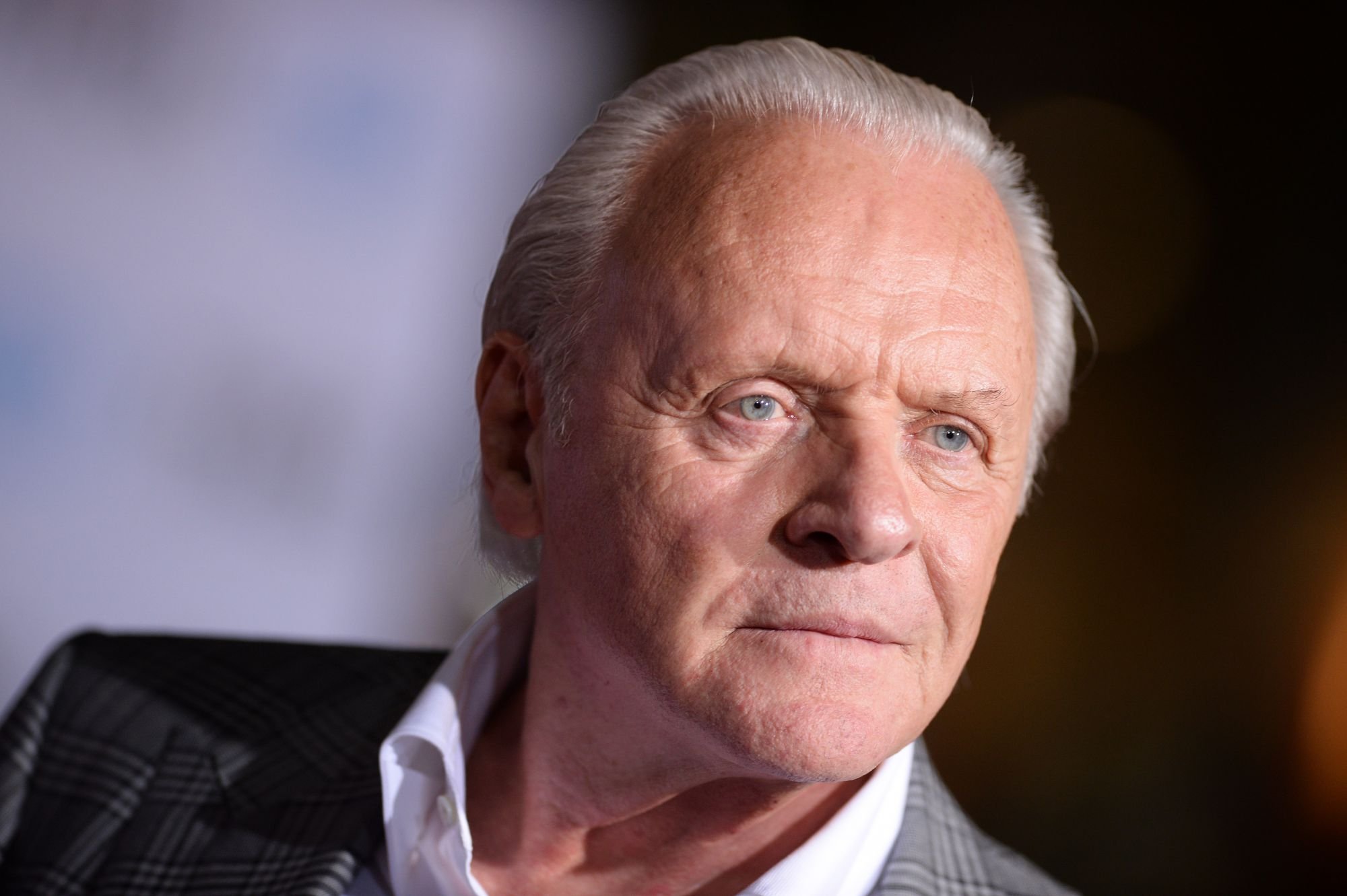 Anthony Hopkins à la première de Thor : le monde des ténèbres à Los Angeles en 2013