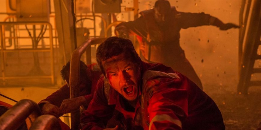 Mark Wahlberg parviendra-t-il à contenir l'incendie dans le film Deepwater Horizon ?
