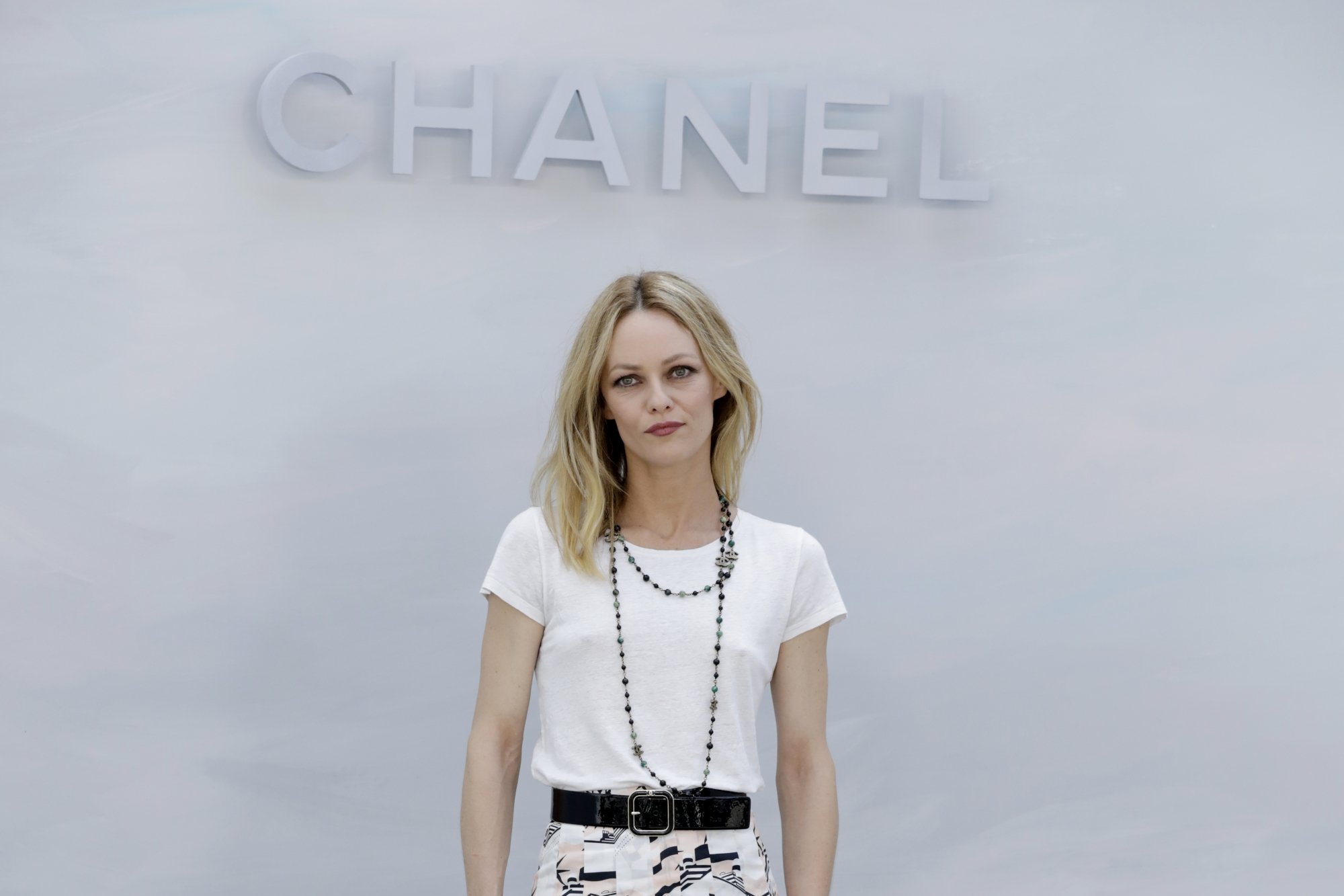 Vanessa Paradis au 2e défilé de mode Chanel, collection Haute-Couture automne-hiver 2018/2019, à Paris, le 3 juillet 2018.