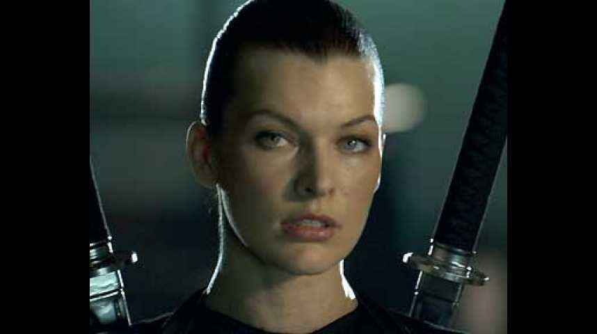 Resident Evil : Afterlife 3D - Bande annonce 9 - VO - (2010)
