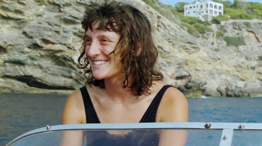 Mourir à Ibiza (Un film en trois étés) - Bande annonce 1 - VF - (2022)