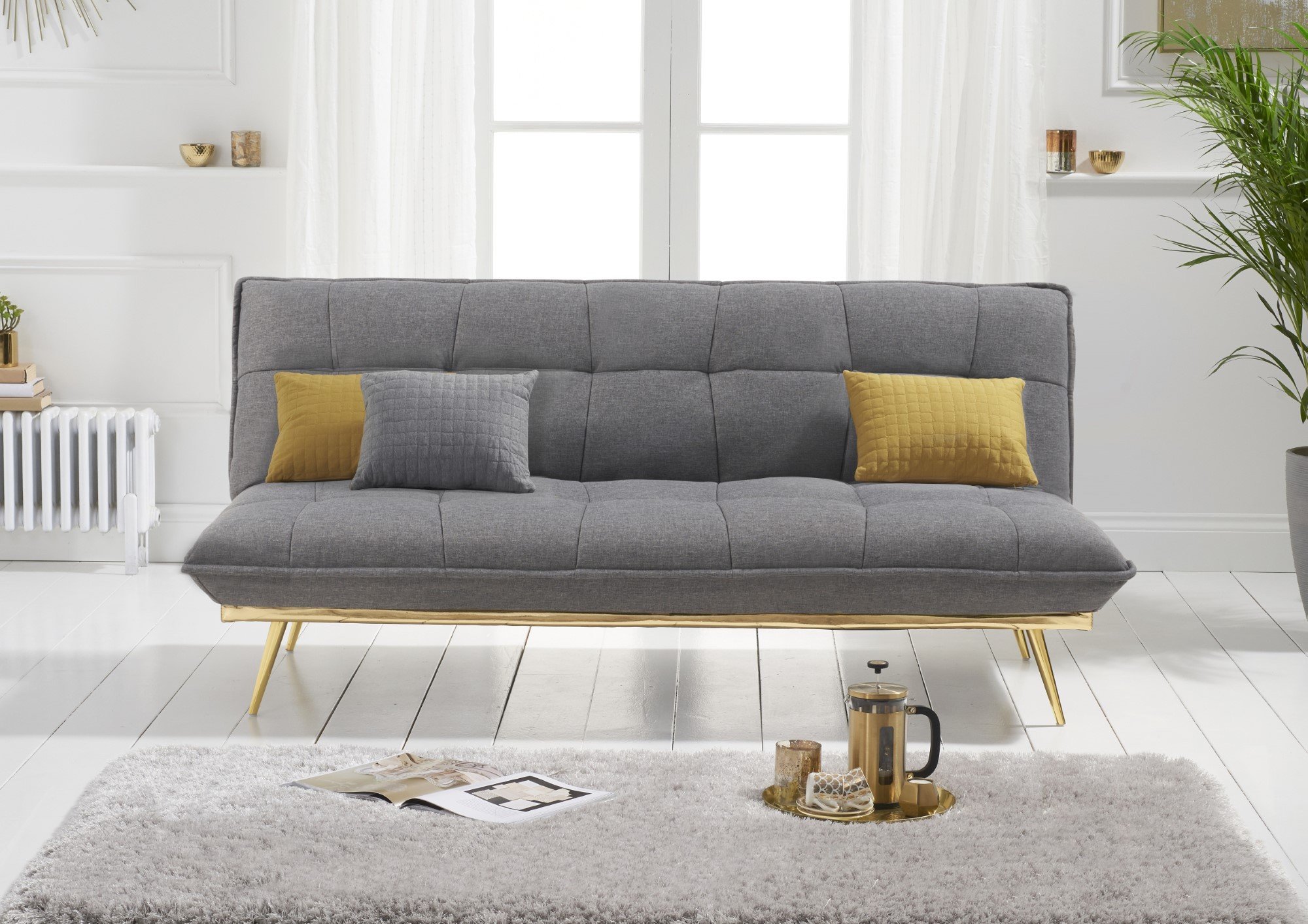 Canapé clic clac: le canapé idéal pour les petits espaces ! - Le Journal de  la Maison