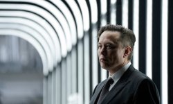 Licenciements par mail, certification payante, désinformation... La semaine folle d'Elon Musk à la tête de Twitter