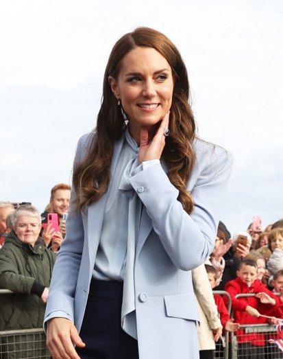 Kate Middleton bousculée : une femme s'en prend à la duchesse, sa réponse est parfaite