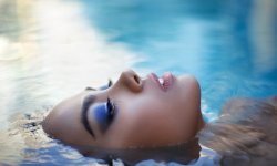 Maquillage waterproof : 5 choses à savoir sur l'indispensable de l'été