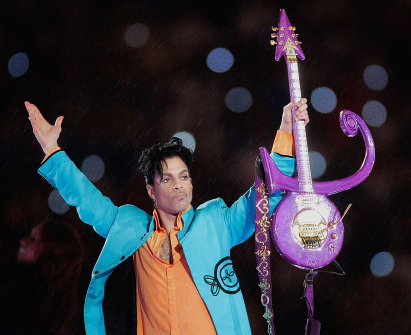 Prince joue à l'occasion du Super Bowl à Miami, en février 2007.