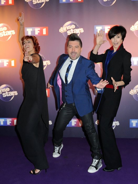 Fauve Hautot, Chris Marques et Marie-Claude Pietragalla lors du photocall de Danse Avec Les Stars à Paris, le 7 octobre 2015.