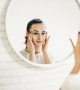 Maquillage-soin : zoom sur ces produits hybrides ultra-tendance au rayon beauté