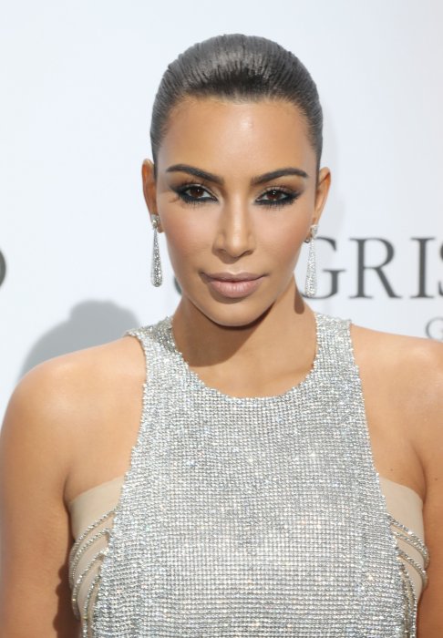 Kim Kardashian revient sur son agression