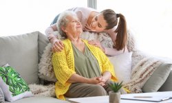 Seniors : quelles aides financières pour rester à domicile ?