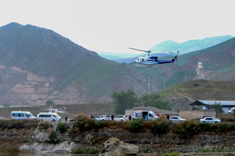 Photo émanant de l'agence officielle Irna, le 19 mai 2024, montrant l'hélicoptère qui transportait président iranien Ebrahim Raïssi, victime d'un accident d'hélicoptère dans la province de l'Azerbaïdjan oriental, dans le nord-ouest de l'Iran 