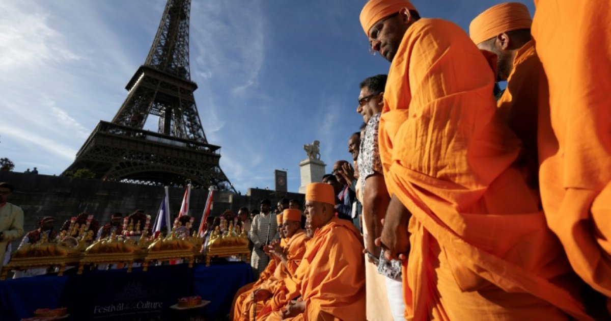 La tour Eiffel fermée après une visite marquée par une discrimination envers les femmes : Actualités