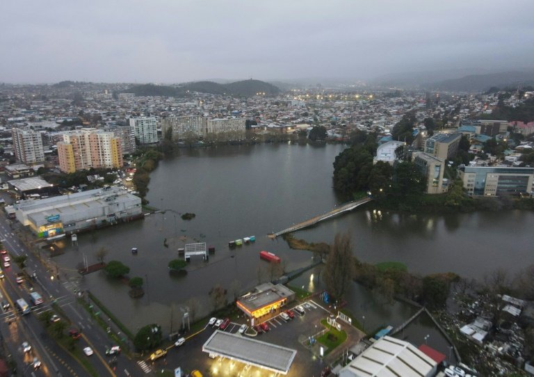 Vue aérienne d'une zone inondée à Concepcion, au Chili, le 13 juin 2024