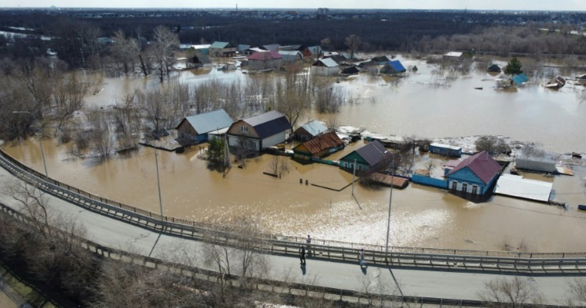 Major floods in Russia and Kazakhstan: evacuations continue: News
