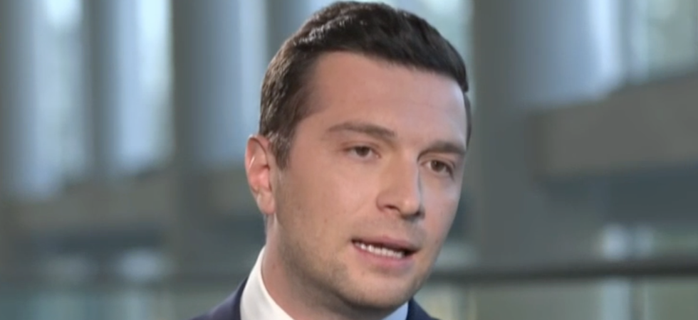 Jordan Bardella promet de retirer le drapeau européen de l'Élysée et se dit ouvert à une taxation des superprofits — image 6