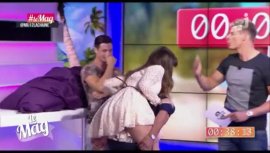 Les fesses de Capucine sur NRJ12 dans Le Mag - Orange