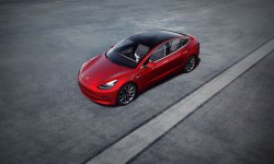 Tesla Model 3, l'électrique la plus vendue en février