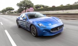 La Maserati GranTurismo Folgore prend la route