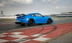 Développement intensif pour la nouvelle Porsche 911 GT3