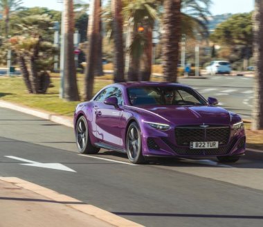 La Bentley Mulliner Batur en essais sur les routes européennes