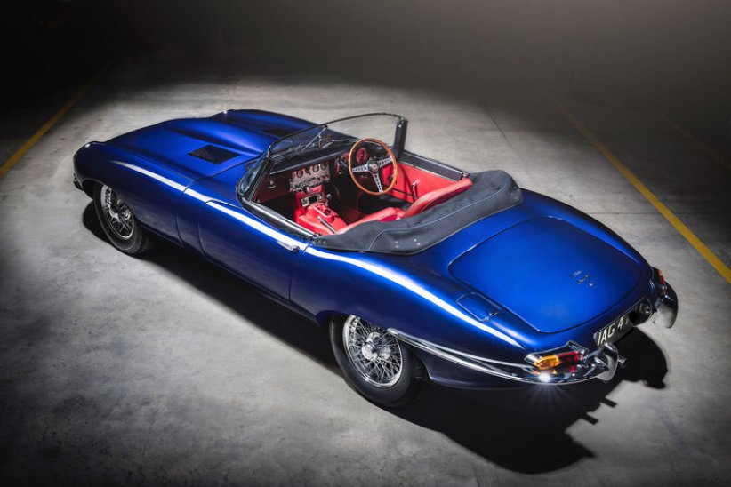 Jaguar Type E : un modèle de 1965 entièrement remis à neuf par la marque