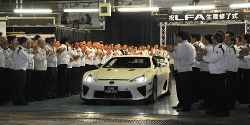 Futurs modèles Lexus en carbone ?