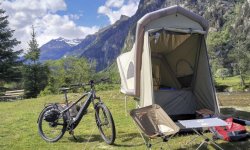 B-Turtle : Une tente gonflable pour vélo électrique