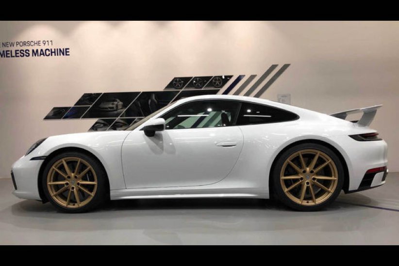 Porsche présente les packs SportDesign et Aerokit