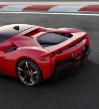 Ferrari vise 2025 pour l'électrique