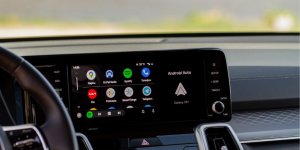 YouTube débarque sur Android Auto dans nos voitures, mais il y a un mais... 