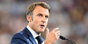 Emmanuel Macron veut taxer davantage les voitures électriques chinoises 