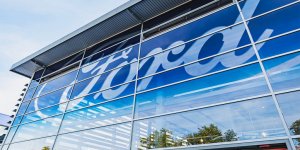 Ford demande un assouplissement des règles européennes sur les voitures thermiques 