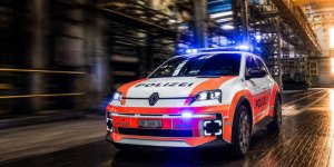 Renault 5 E-Tech : la nouvelle électrique de la police suisse 