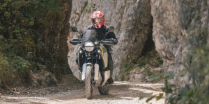 Pourquoi les gravillons sont-ils un vrai cauchemar pour les motards ? 