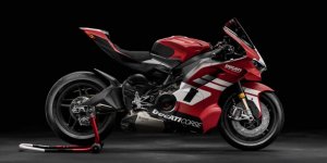 Ducati Superleggera V4 Centenario : une vraie MotoGP homologuée 