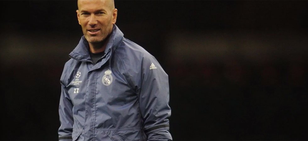 Zidane bientôt remplaçant de Didier Deschamps ?