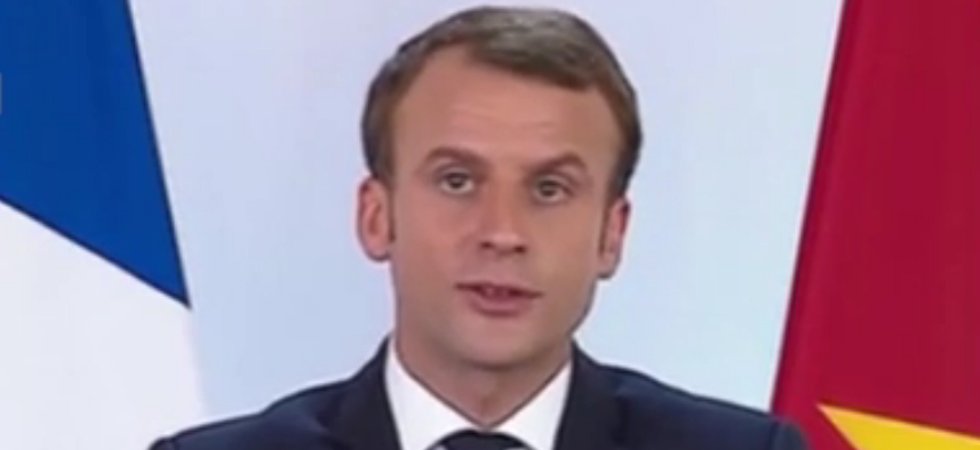 Quand Emmanuel Macron évoque son amour de l'OM en plein discours en Afrique