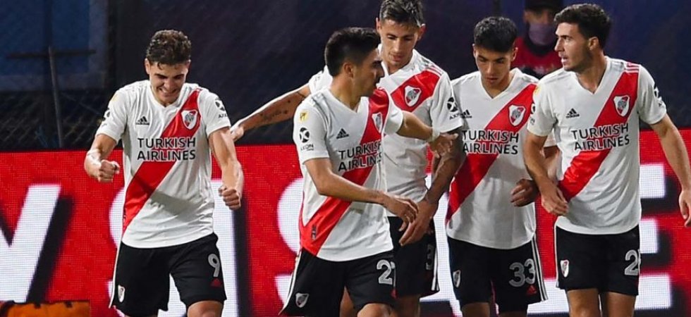 Copa Libertadores : River Plate s'impose avec un joueur de champ en gardien et 20 joueurs absents !